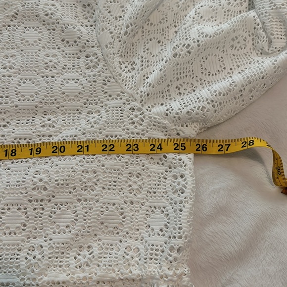 Islander Cover-up - Picture 3 of 7